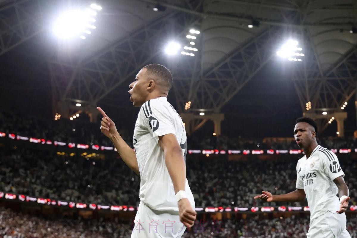 姆巴佩:C罗是皇马标杆和第一人 希望走自己的路 姆巴佩:C罗是皇马标杆和第一人 希望走自己的路